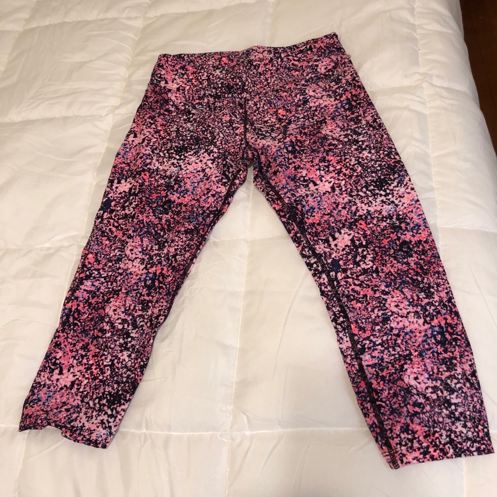 Size M Calvin Klein leggings